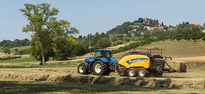 lavorazine dei campi di Cascina Giachino